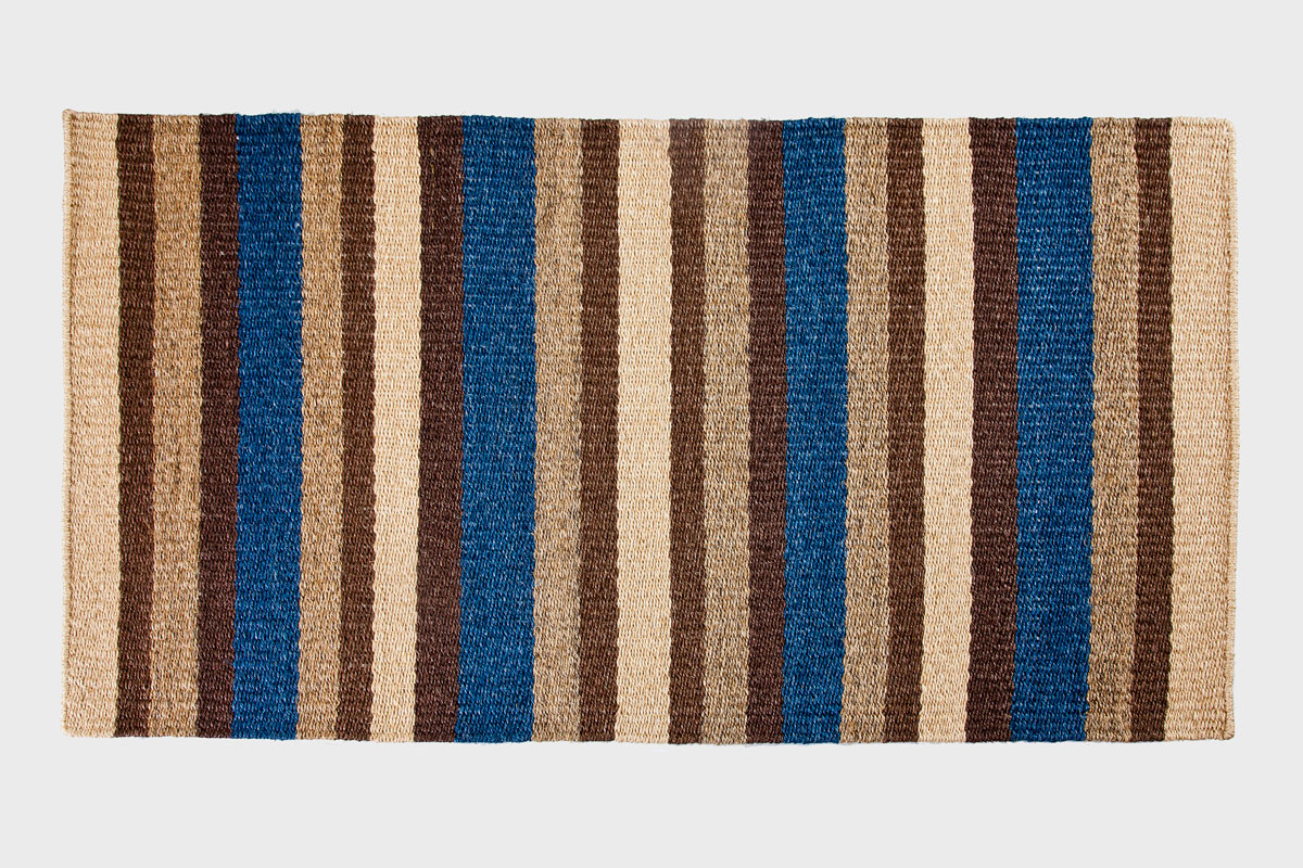 Tapete Contemporâneo KILIN COM LISTRAS EM SISAL