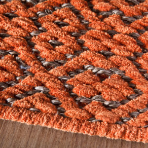 Tapete Contemporâneo QUATI EM CHENILE e SISAL