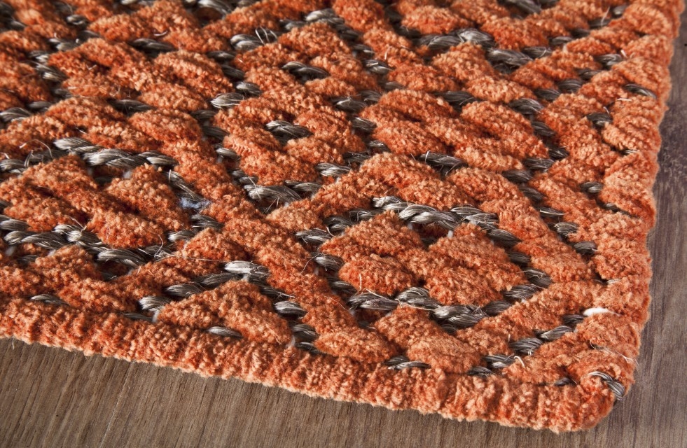 QUATI EM CHENILE e SISAL TELHA 2